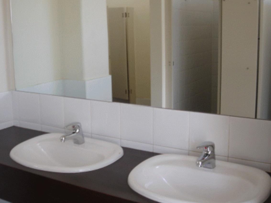 The Guest House أدليد المظهر الخارجي الصورة