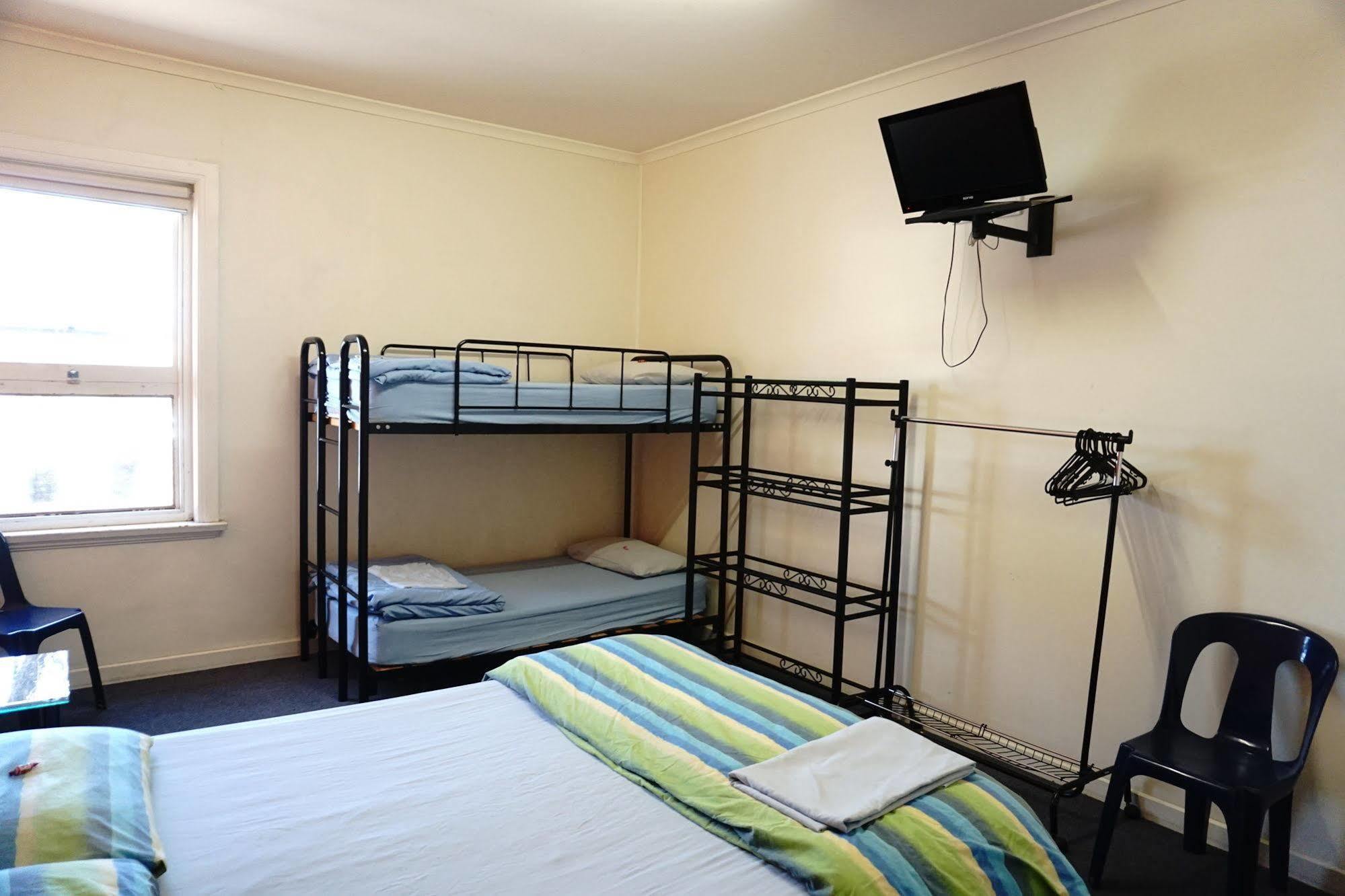 The Guest House أدليد المظهر الخارجي الصورة