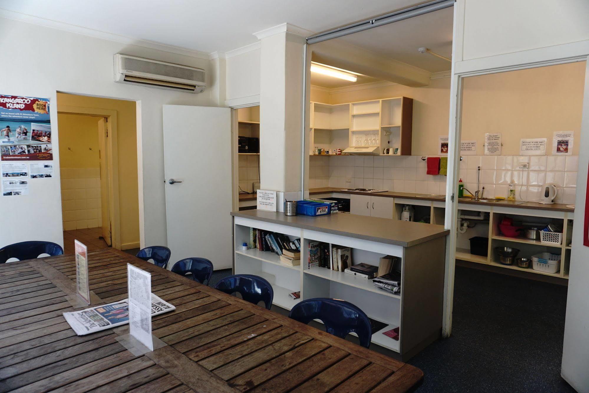 The Guest House أدليد المظهر الخارجي الصورة